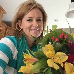 Meet your Posher, Rebecca